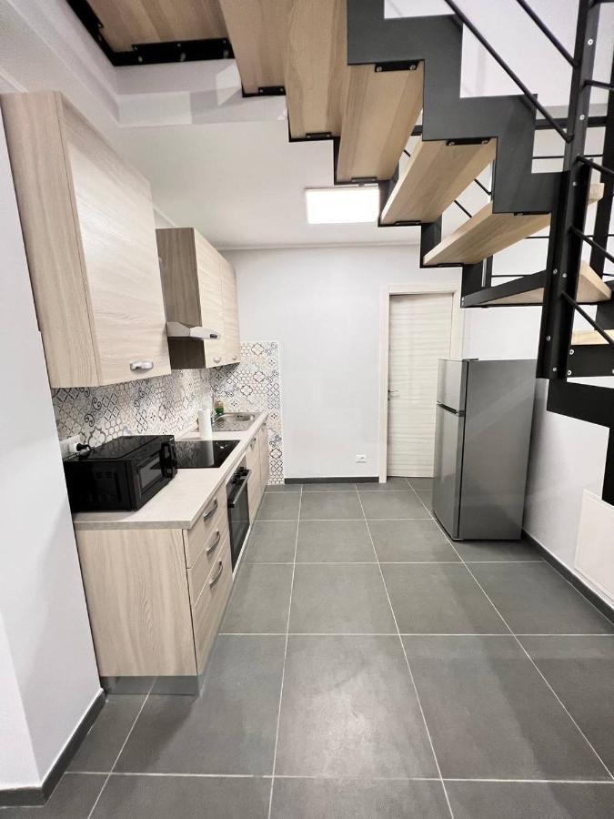Modern Loft Center Of Turin + Jacuzzi 30M Metro Apartamento Collegno Exterior foto