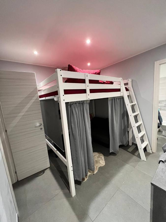Modern Loft Center Of Turin + Jacuzzi 30M Metro Apartamento Collegno Exterior foto