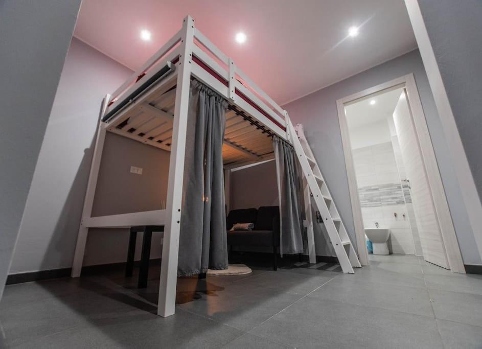 Modern Loft Center Of Turin + Jacuzzi 30M Metro Apartamento Collegno Exterior foto